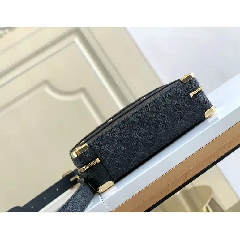 LV Bags 2110YA0039 0814